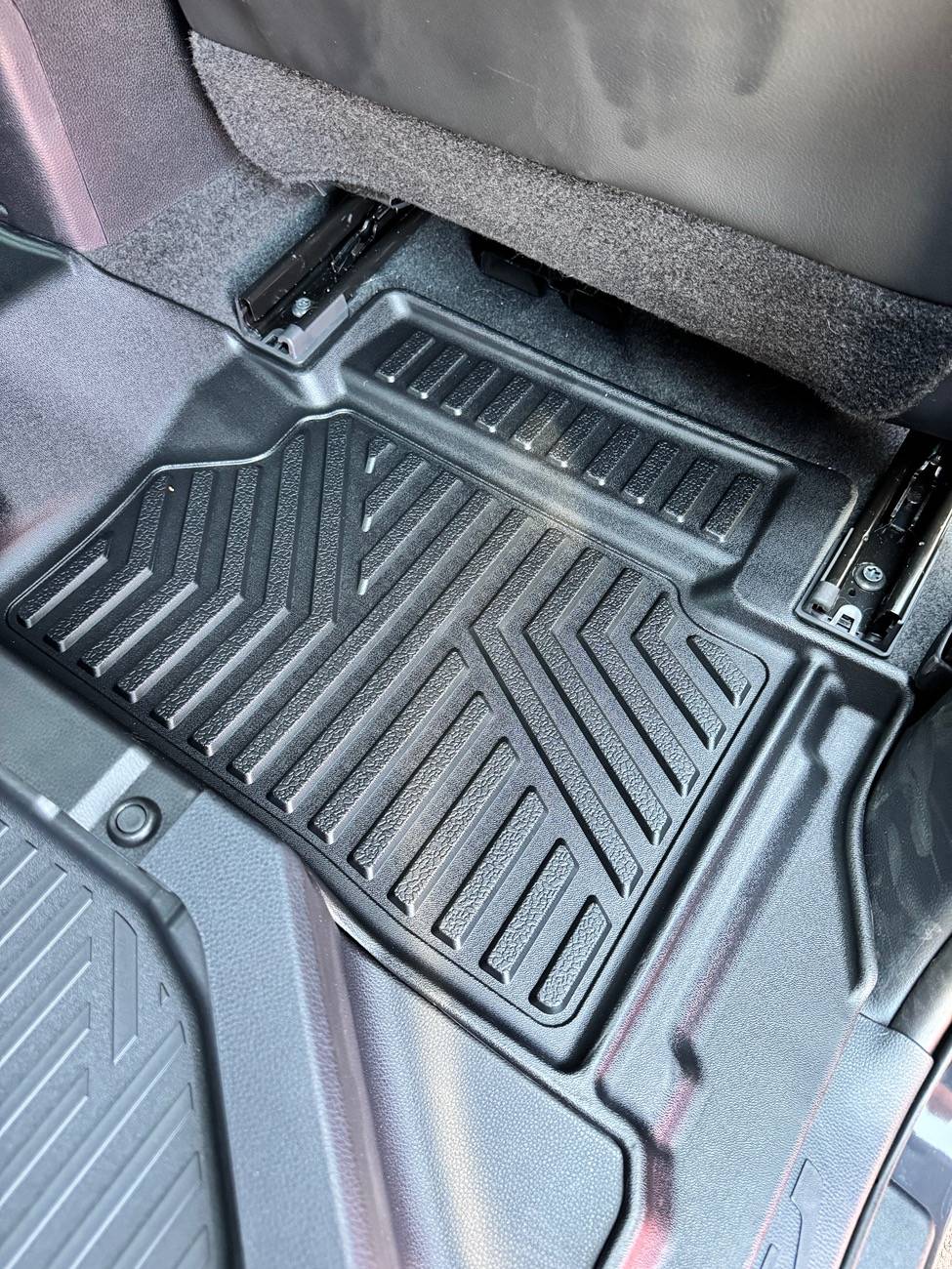 2024 Tacoma Lasfit Floor Mats and Bed Liner review IMG_4722