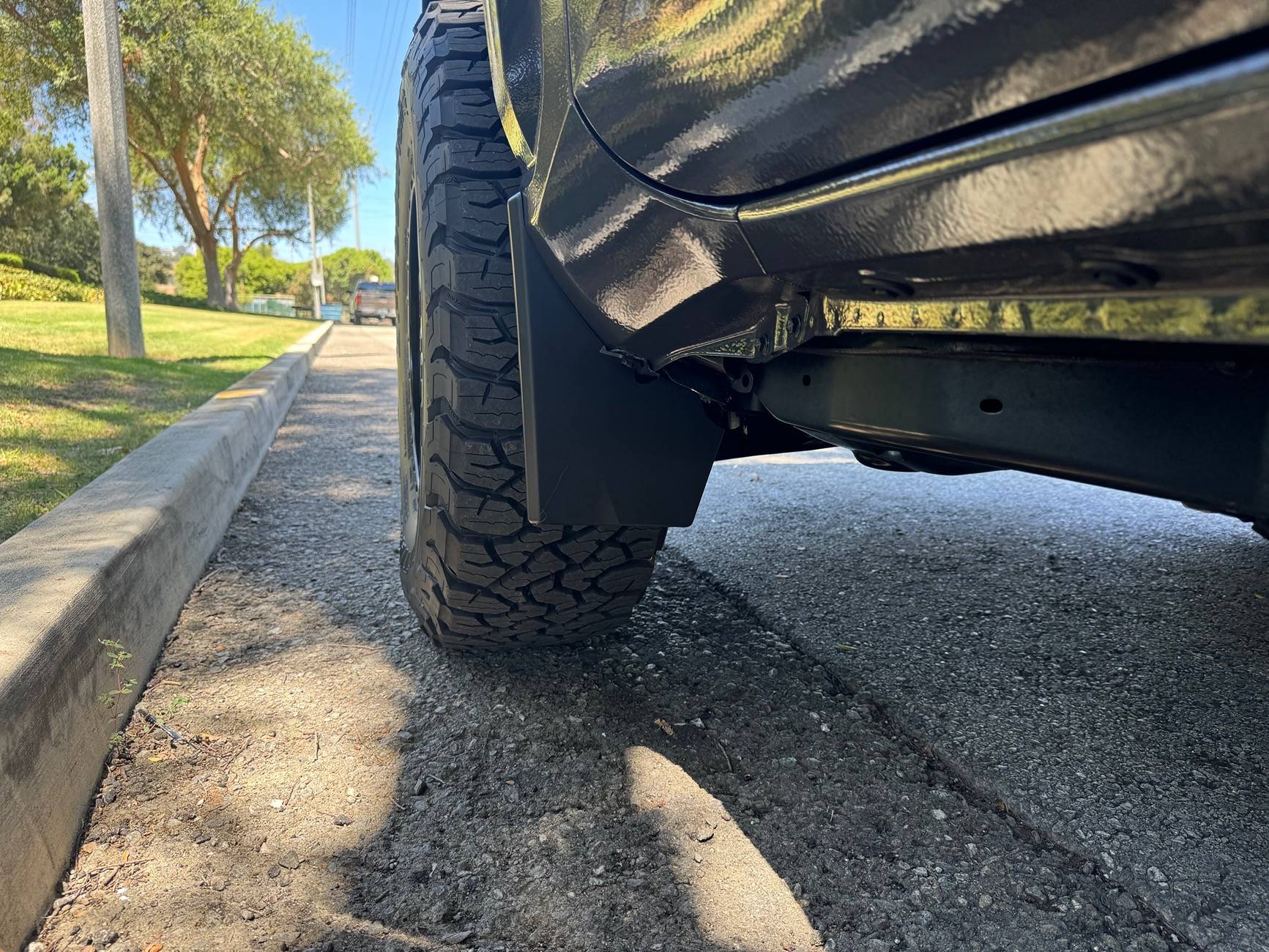 2024 Tacoma Skinny Mudflaps = Rock Chips on Bed & Fender Flares IMG_5128