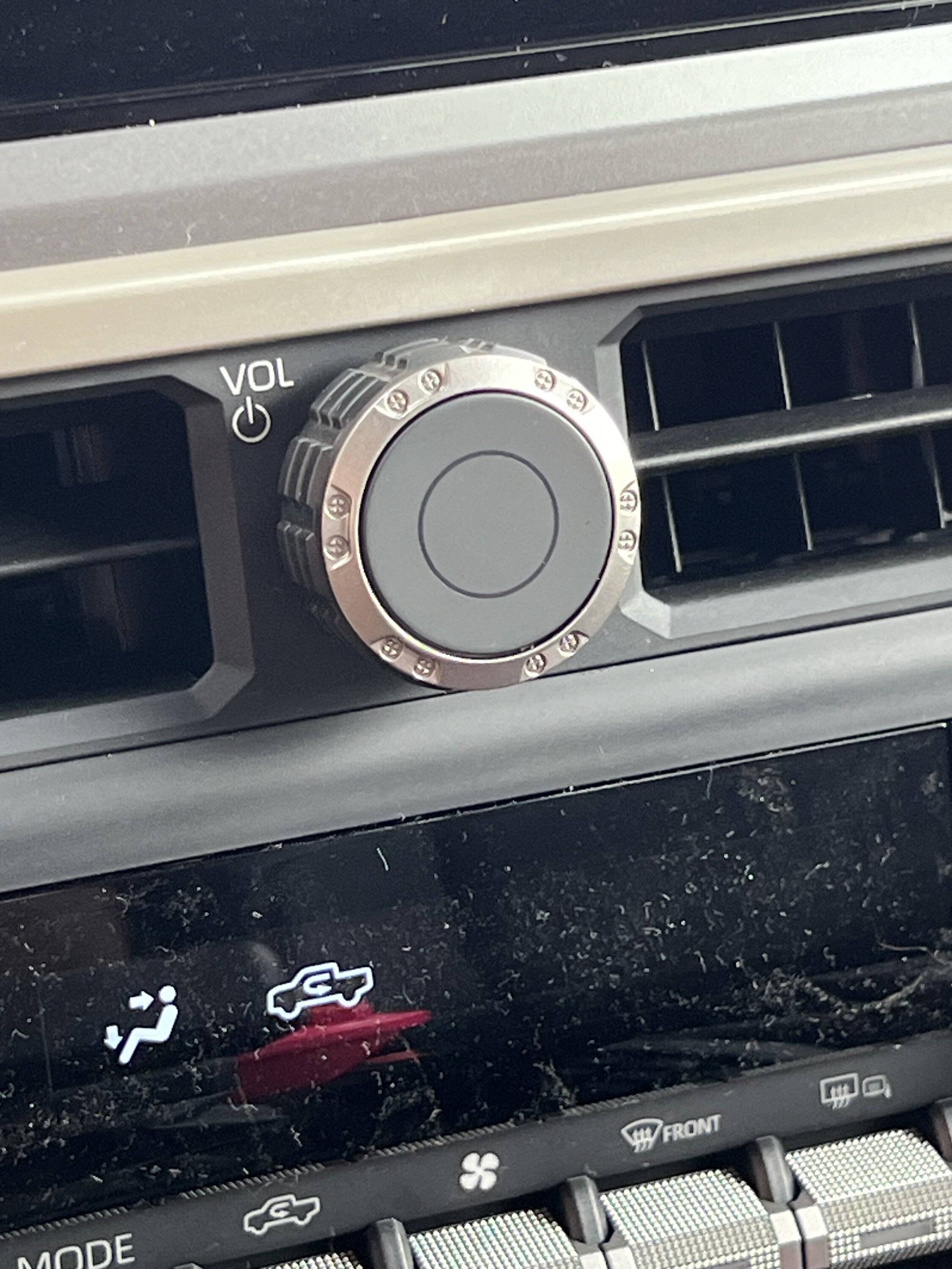 2024 Tacoma Premium Audio Package Quality or lack of IMG_5483