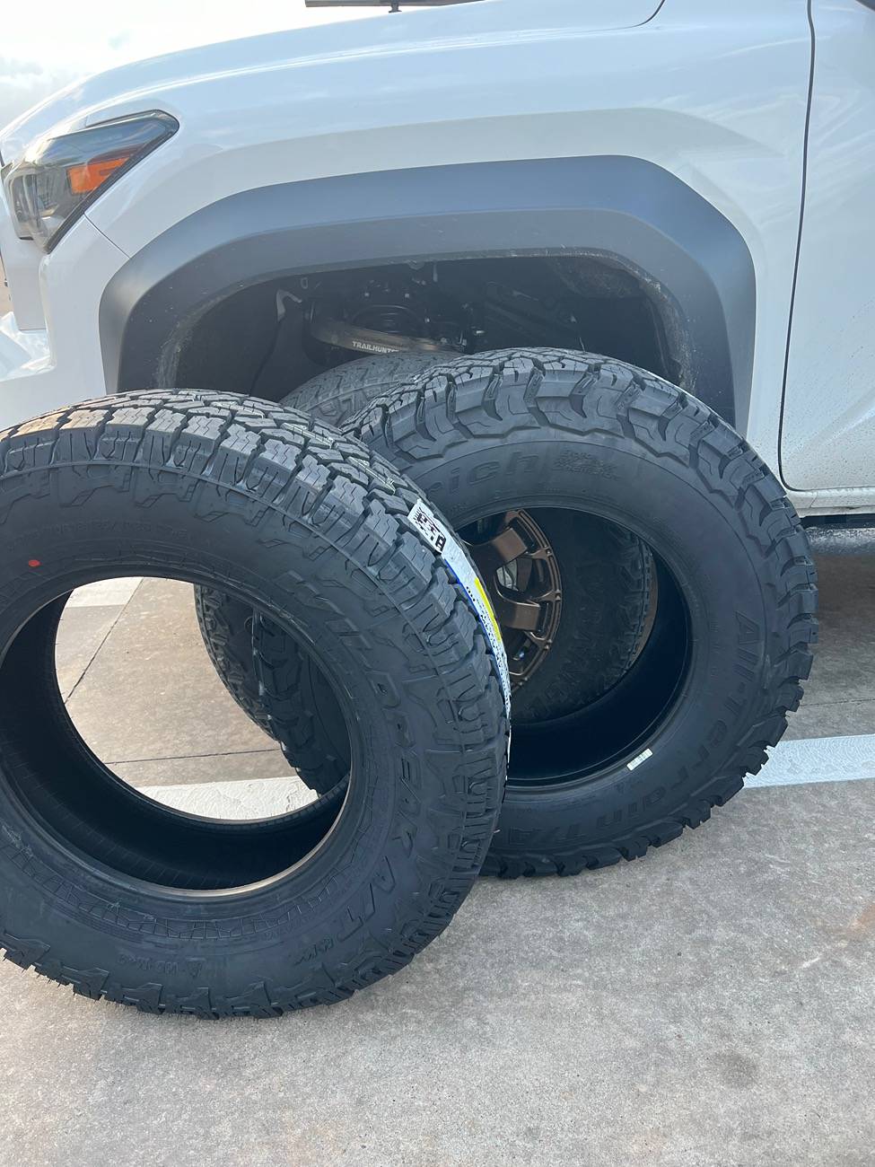 2024 Tacoma Trailhunter max tire size IMG_5514