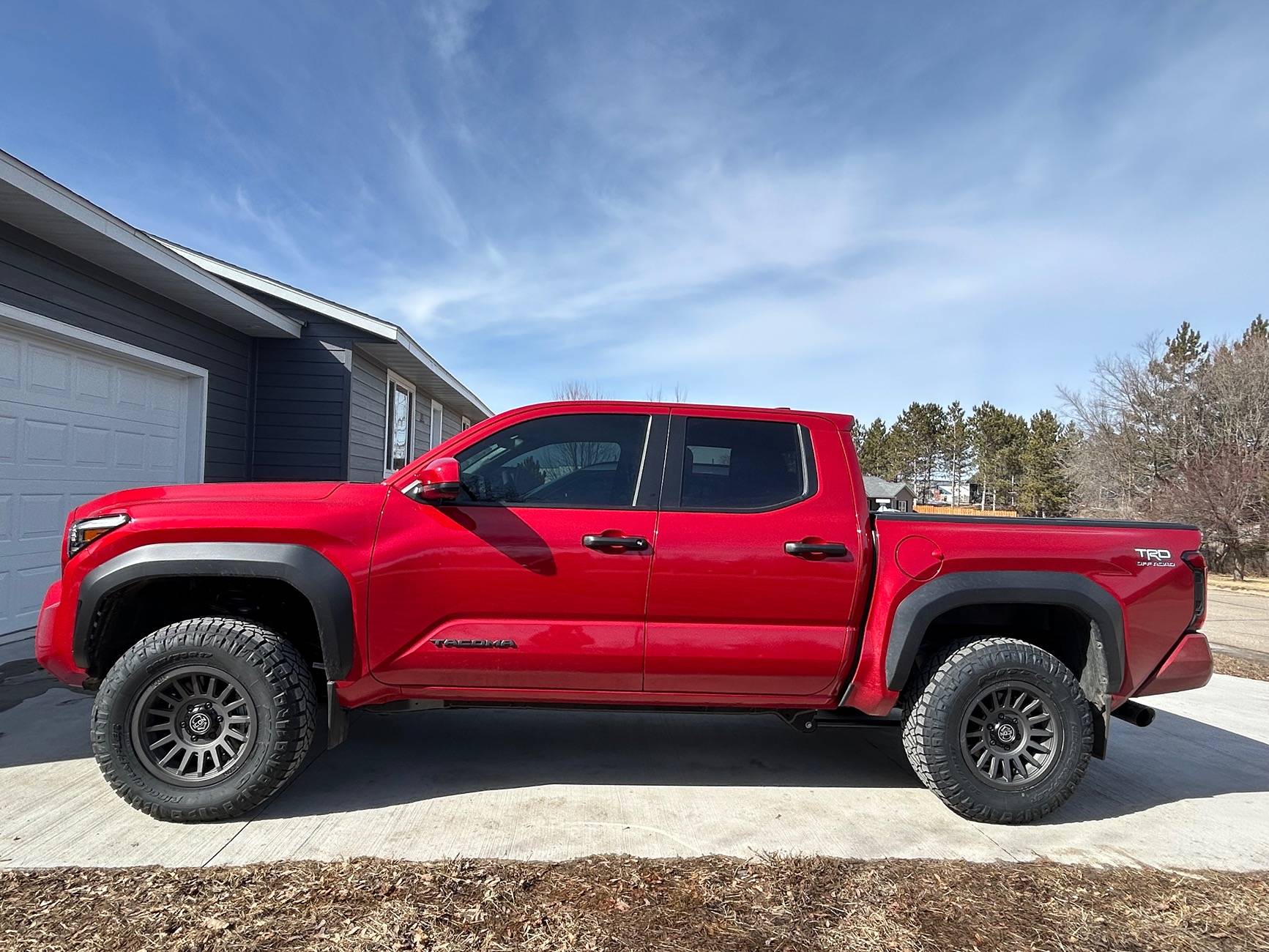 2024 Tacoma What did you do TO / WITH your 4th gen Tacoma today?! 👨‍🏭 🧰 📸 IMG_5695