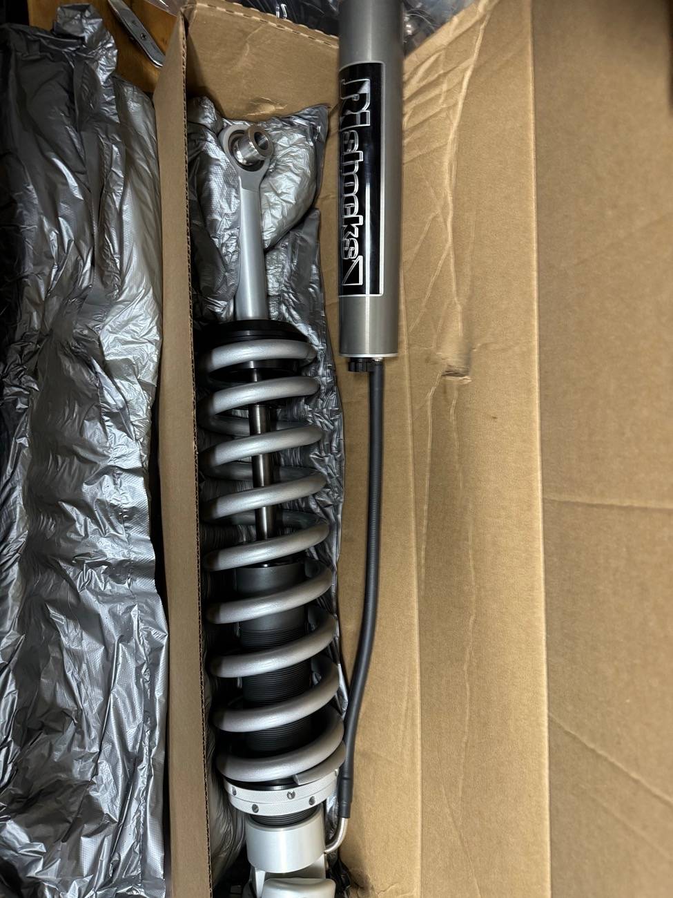 2024 Tacoma JRI 6 stage adjustable shocks IMG_5790