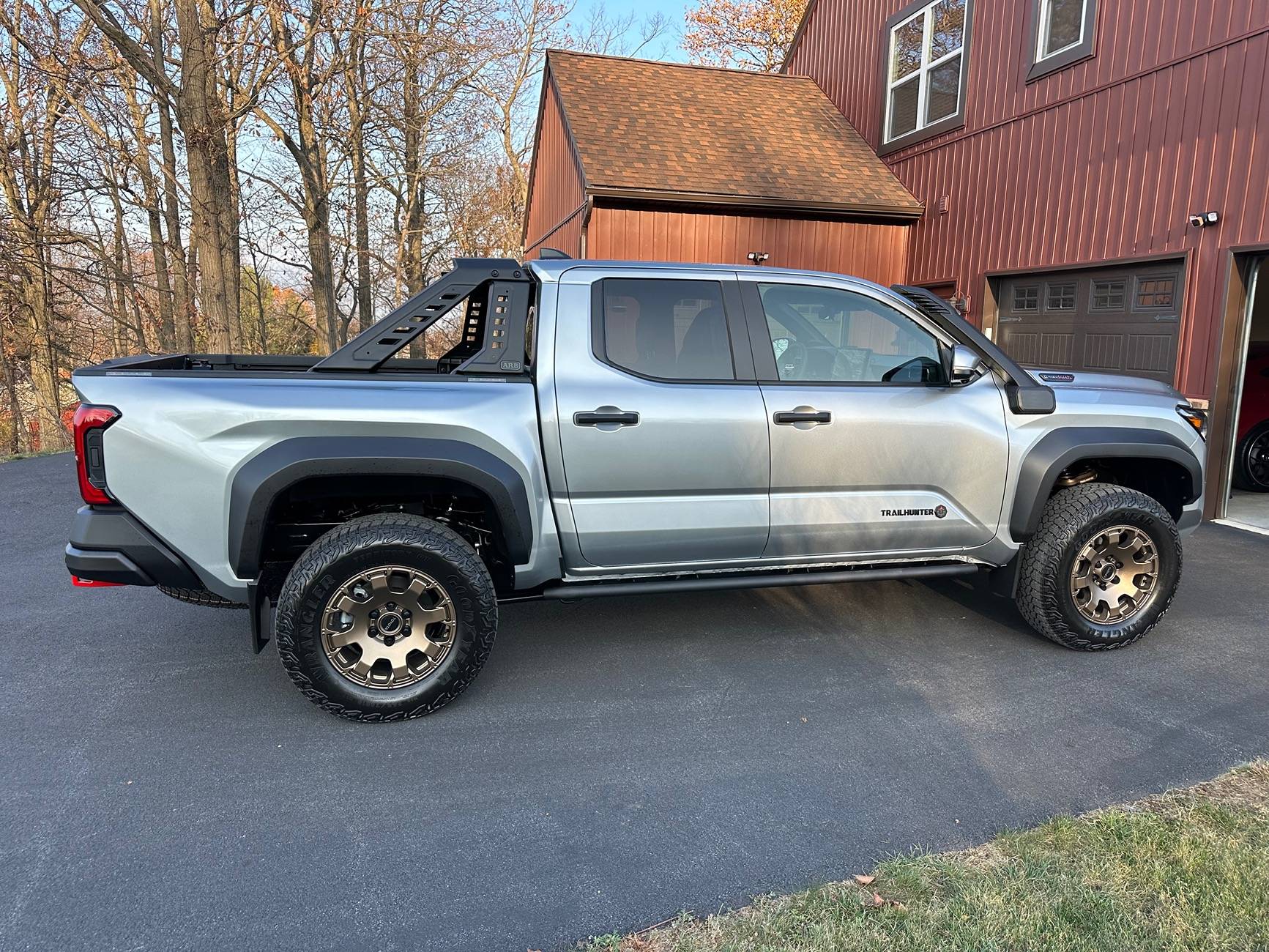 2024 Tacoma CELESTIAL SILVER METALLIC 2024 Tacoma Thread (4th Gen) IMG_5837