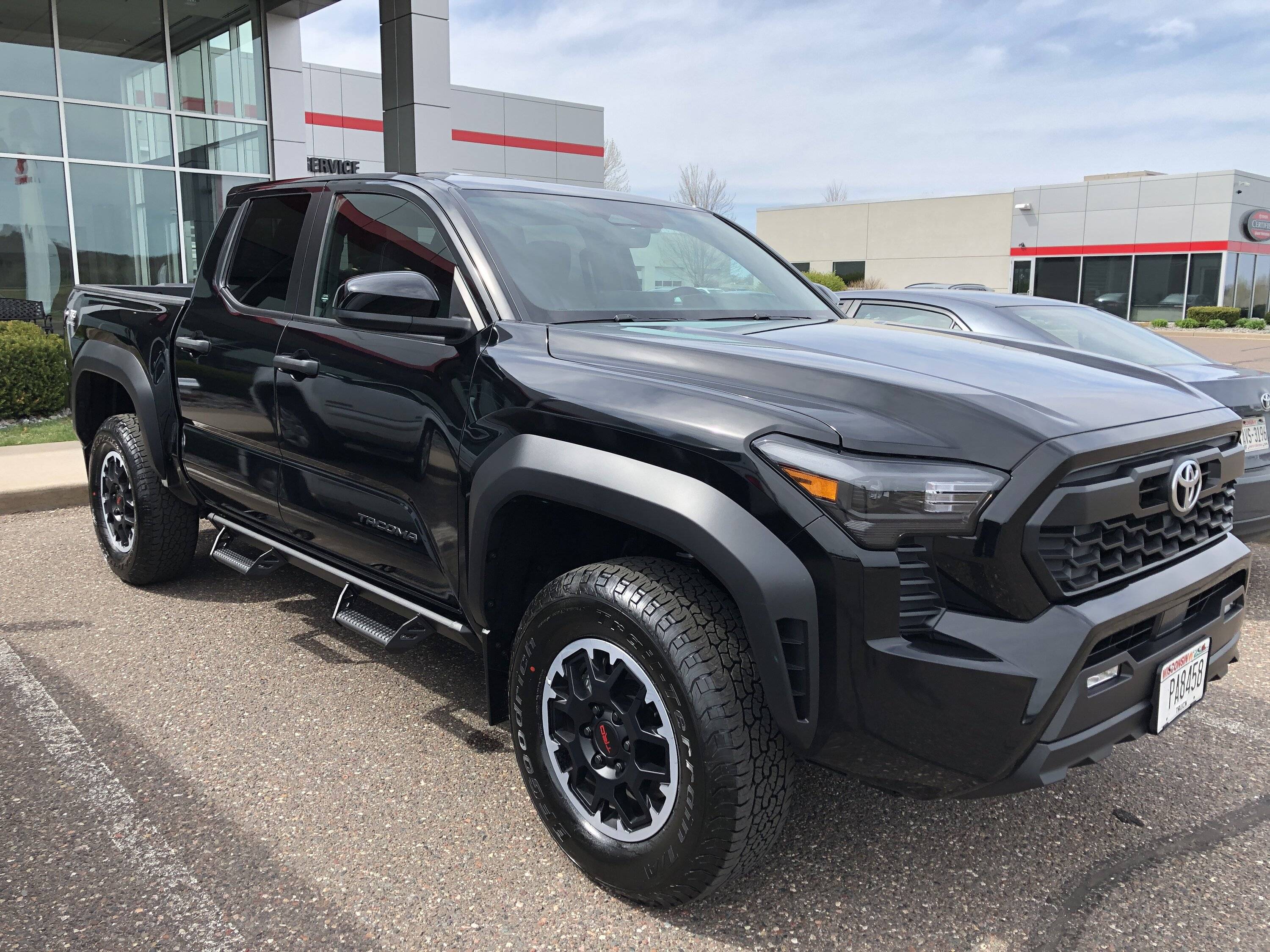 2024 Tacoma BLACK 2024 Tacoma Thread (4th Gen) IMG_6269