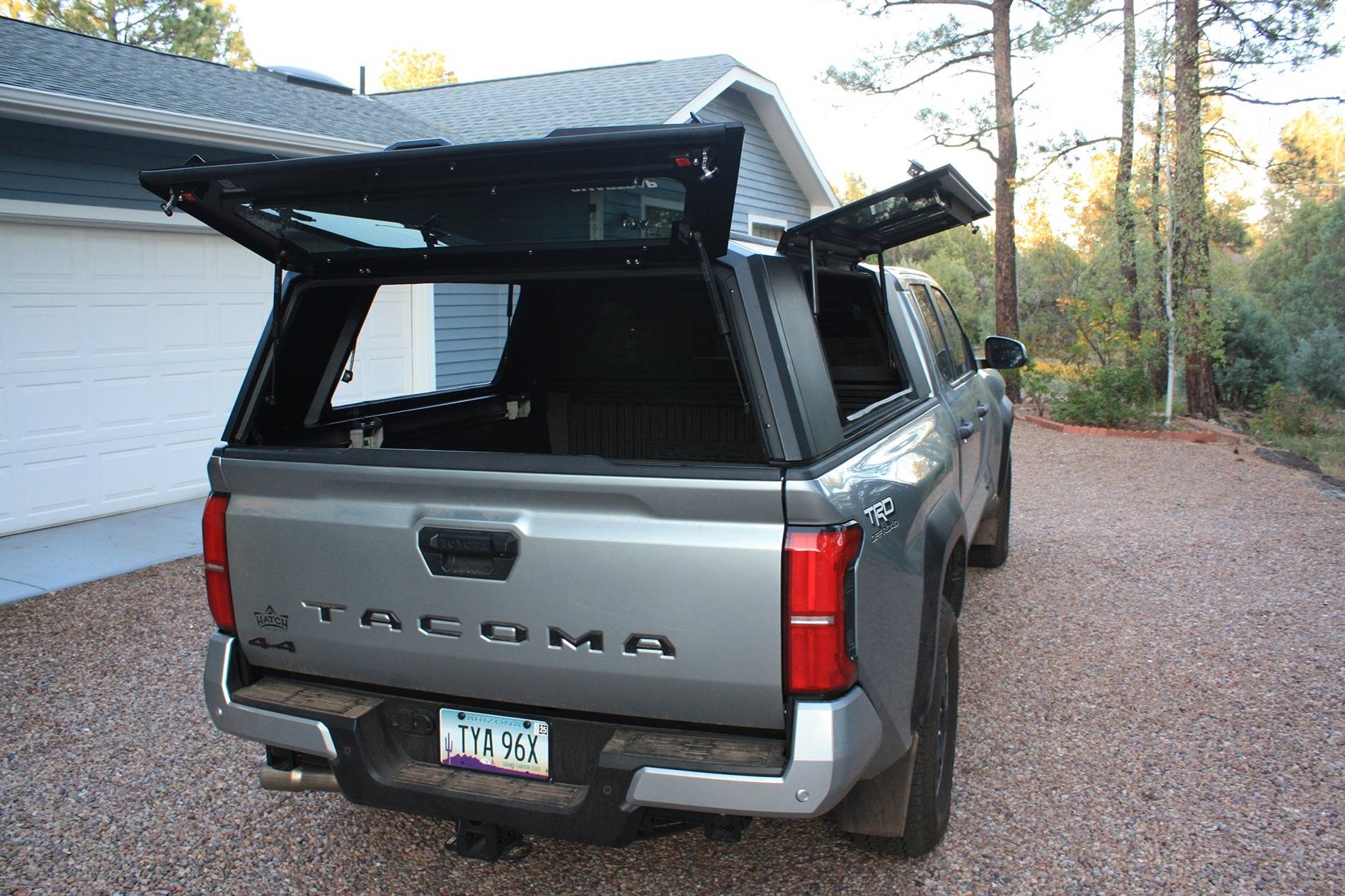 2024 Tacoma SmartCap EVO Bed Cap for 2024 Tacoma (5' and 6' Bed) IMG_6399.JPG