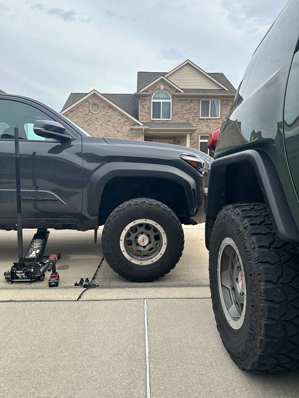 2024 Tacoma Verification that 16" inch wheels  do fit on 4th gen Tacoma IMG_7353