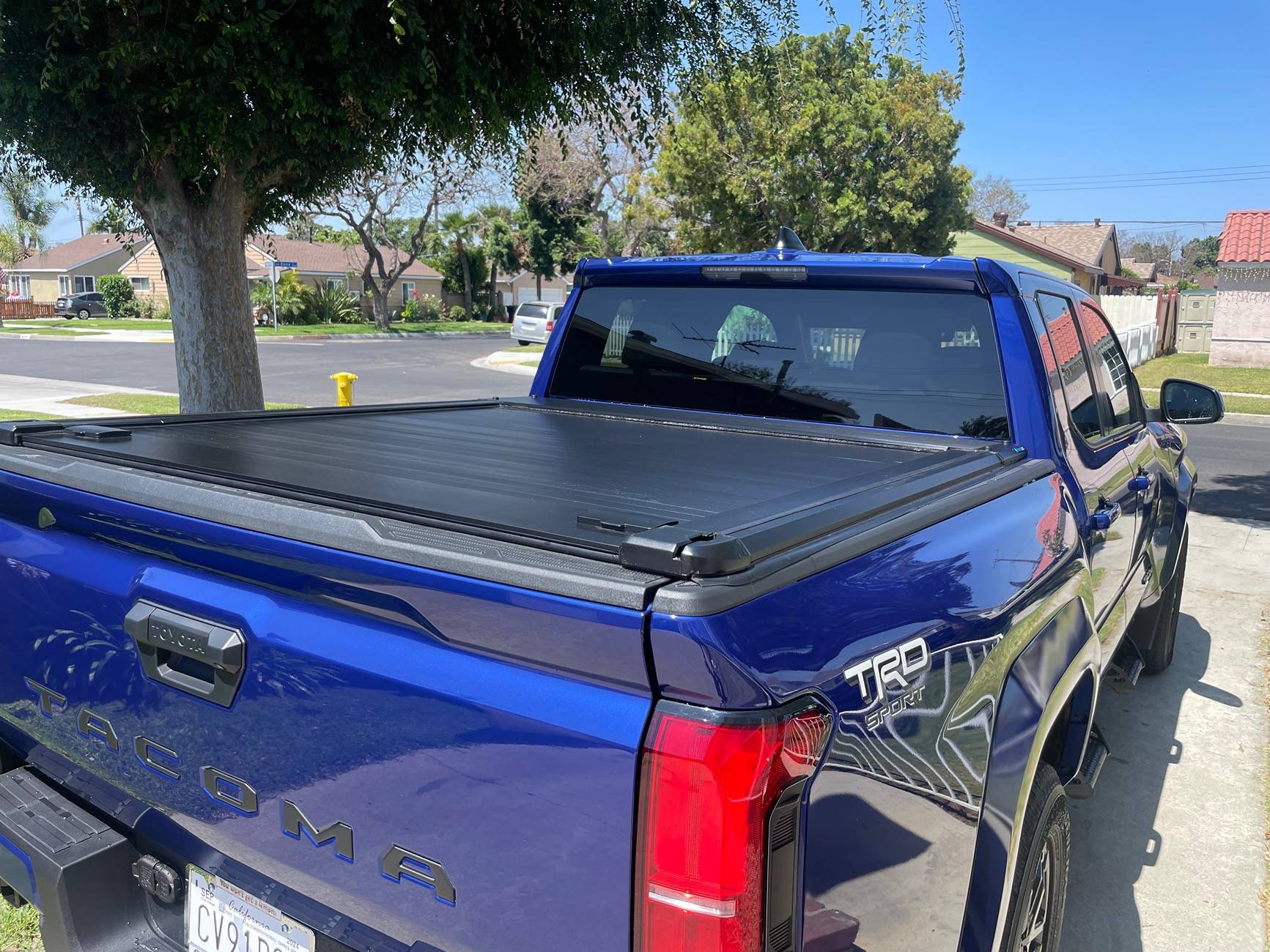 2024 Tacoma Tonneau Cover Recommendations? IMG_8620