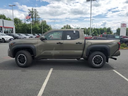 2024 Tacoma $500-1000 under invocieon 2024 Tacomas! 💵 Purchase & Leasing IMG_8839