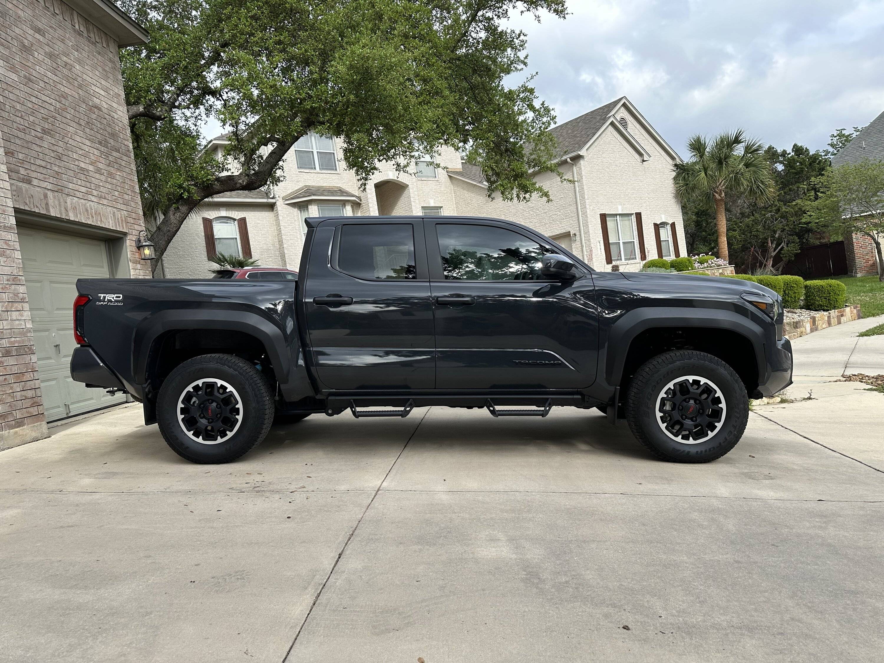 2024 Tacoma ReadyLift 1.5" leveling kit for 2024 4th gen Tacoma now available IMG_8941