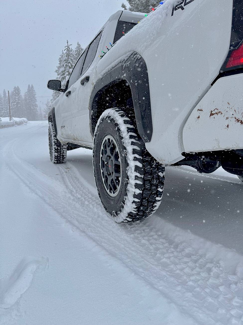 2024 Tacoma Mickey Thompson Baja Boss ATs 35x10R17 (255/85/17) IMG_9621