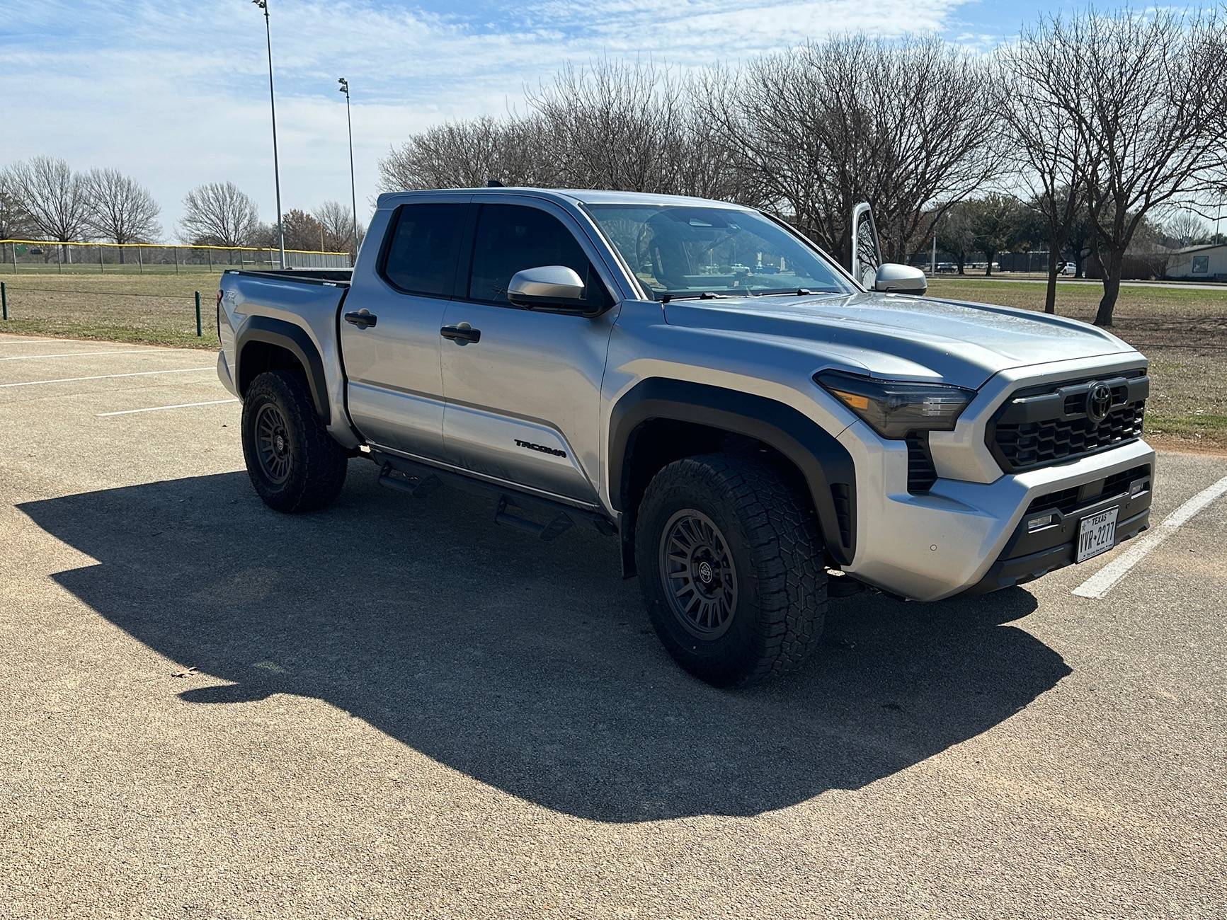 2024 Tacoma 285/70/17 tires with or without lift? IMG_9893