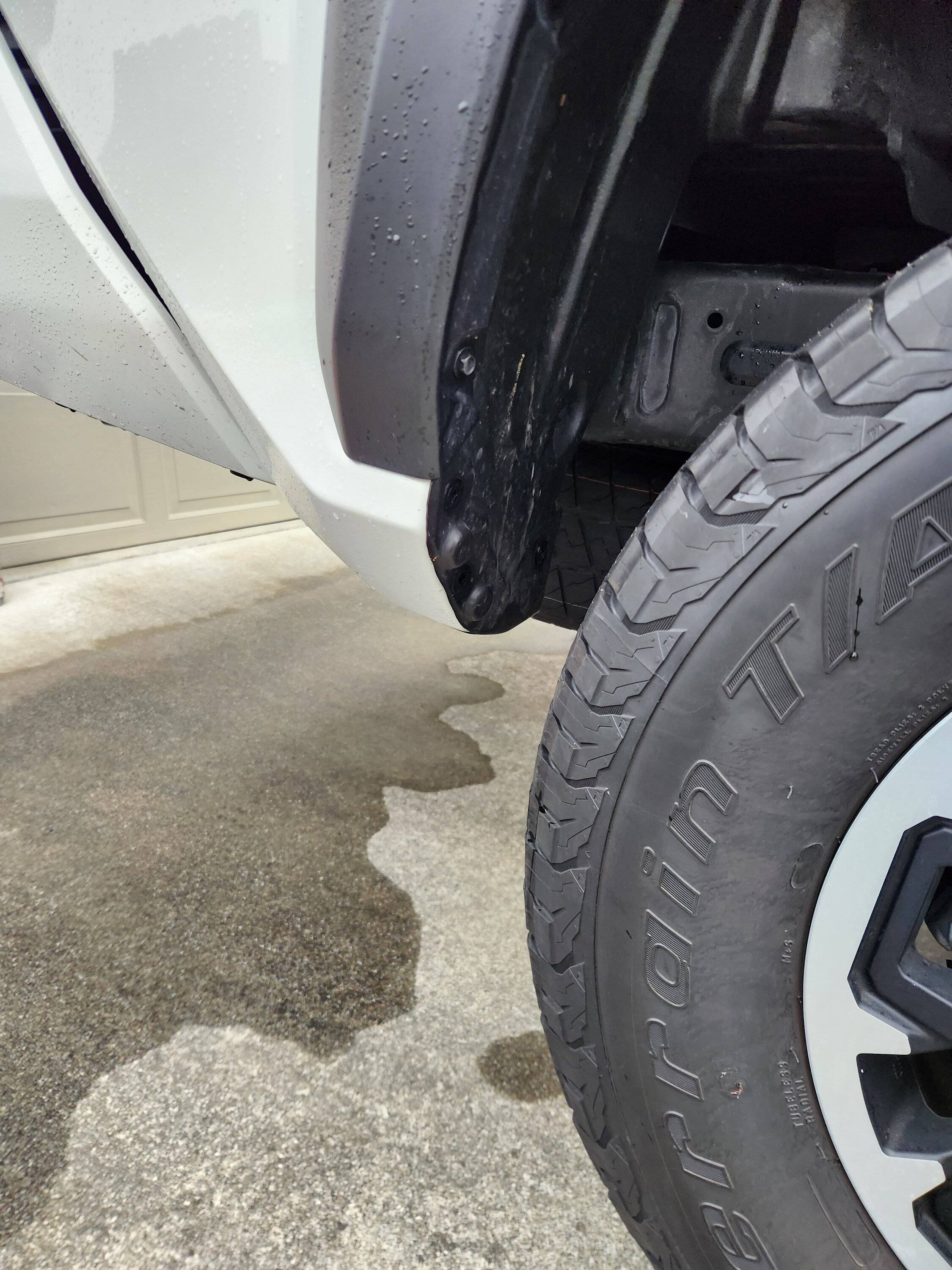 2024 Tacoma Muslogy Mudflap review Mudflaps (3)