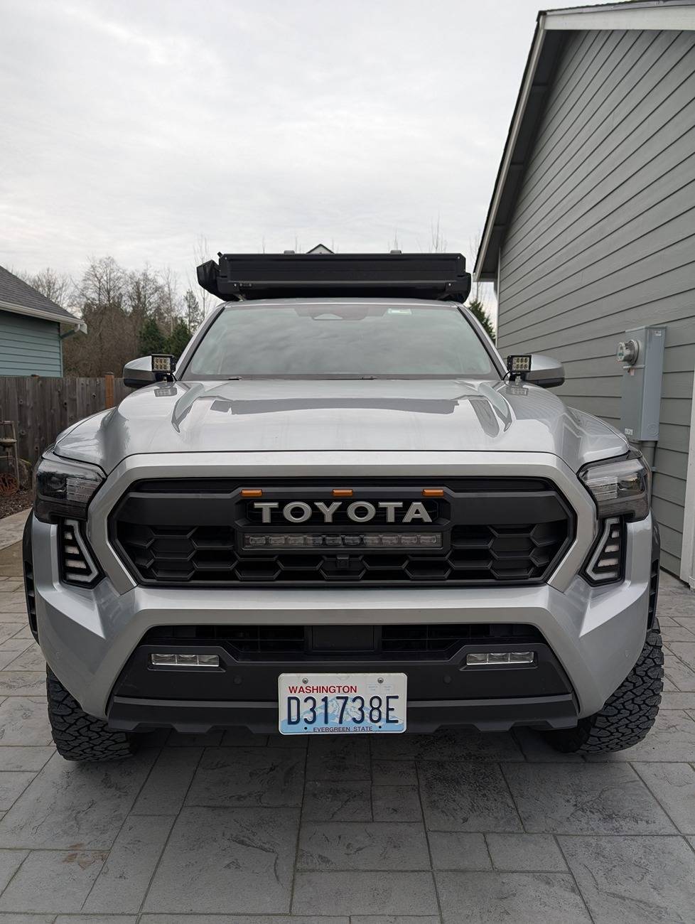 2024 Tacoma "Heritage Grill" w/Raptor Lights and Light Bar, Fang Lights and Power Distribution Install PXL_20241206_215912643