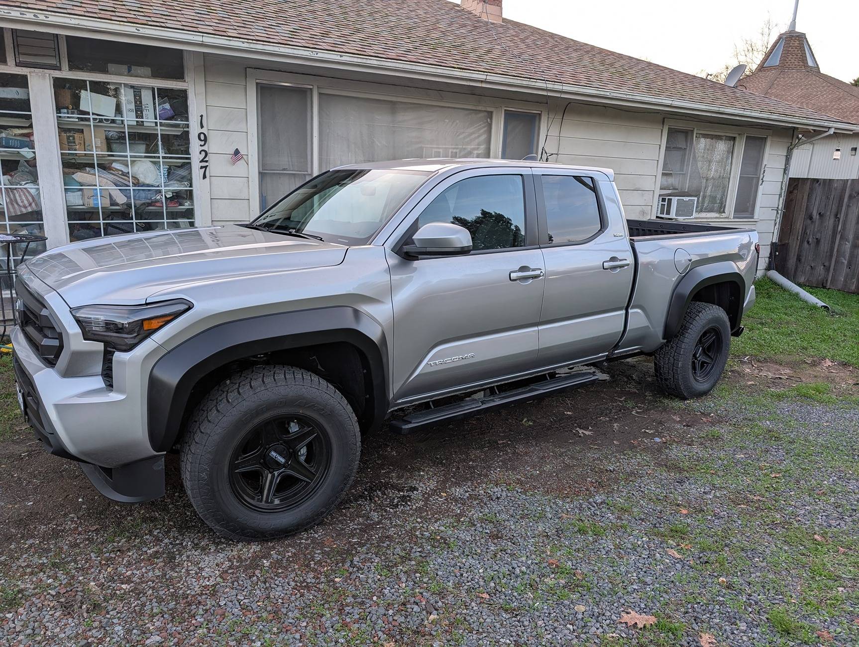 2024 Tacoma 2024 factory SR5 wheels vs TRD Off Road wheels PXL_20241231_004407805