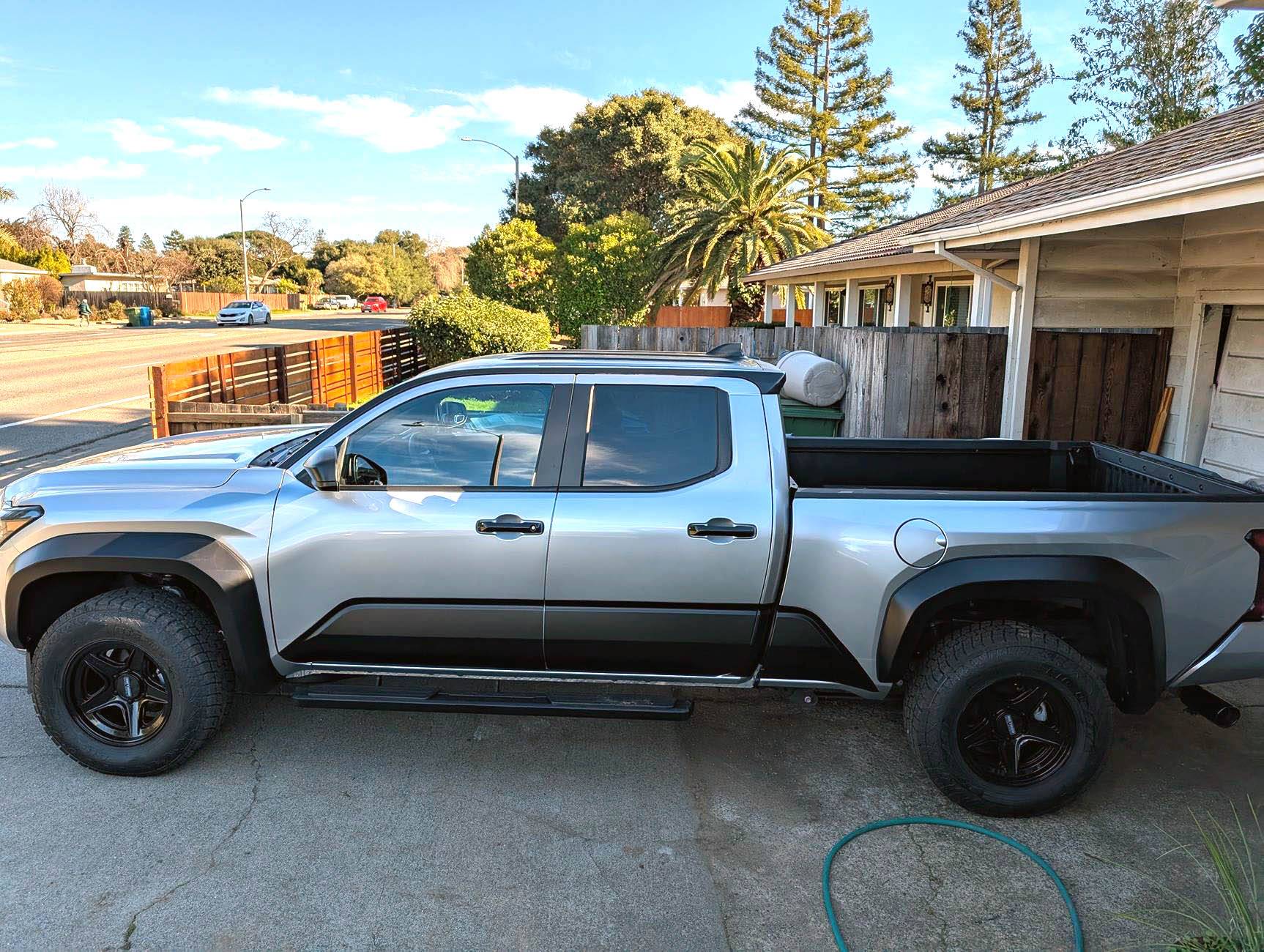 2024 Tacoma It's a Wrap! Vinyl wrapped sides, door handles and roof black PXL_20250114_223129967