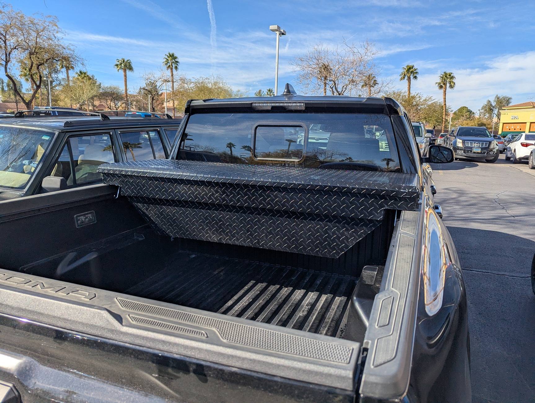 2024 Tacoma What did you do TO / WITH your 4th gen Tacoma today?! 👨‍🏭 🧰 📸 PXL_20250222_171904528