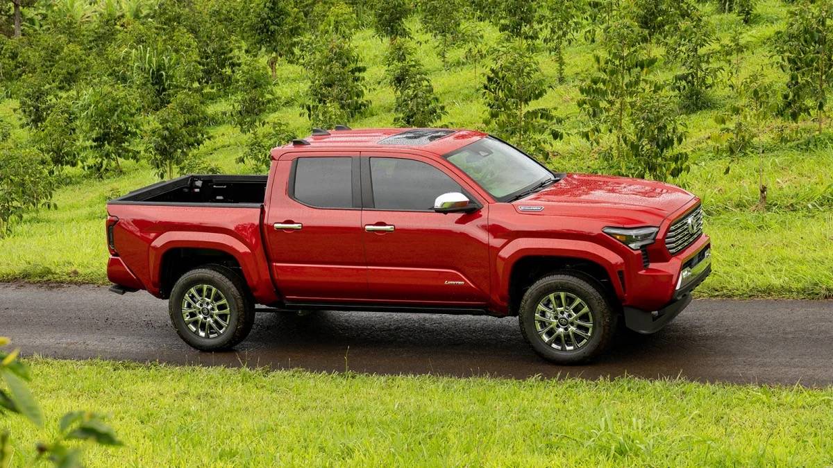 2024 Tacoma 2024 Tacoma Limited Photos (Exterior & Interior) Supersonic Red 2024 Tacoma Limited 4