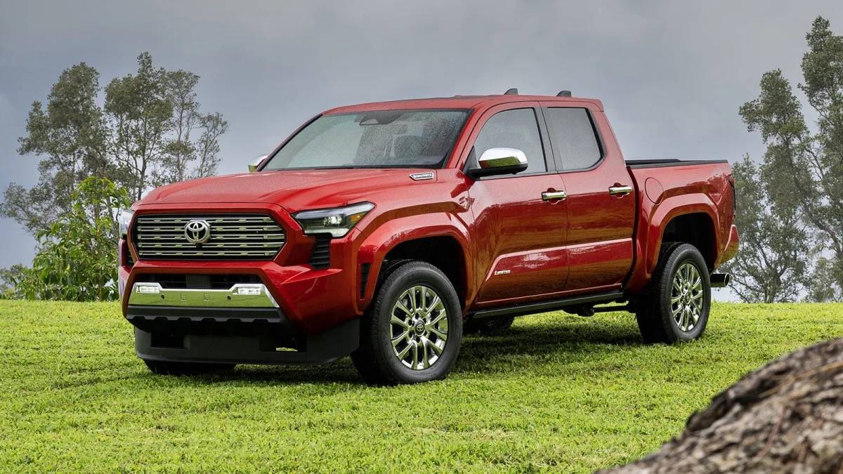 2024 Tacoma 2024 Tacoma Limited Photos (Exterior & Interior) Supersonic Red 2024 Tacoma Limited 7