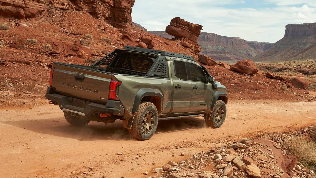 2024 Tacoma Just received a build date for my Trailhunter allocation! Standard features confirmed... TAH_MY24_0029_V001_UTLJBT17A7NsO060jpRs6Y