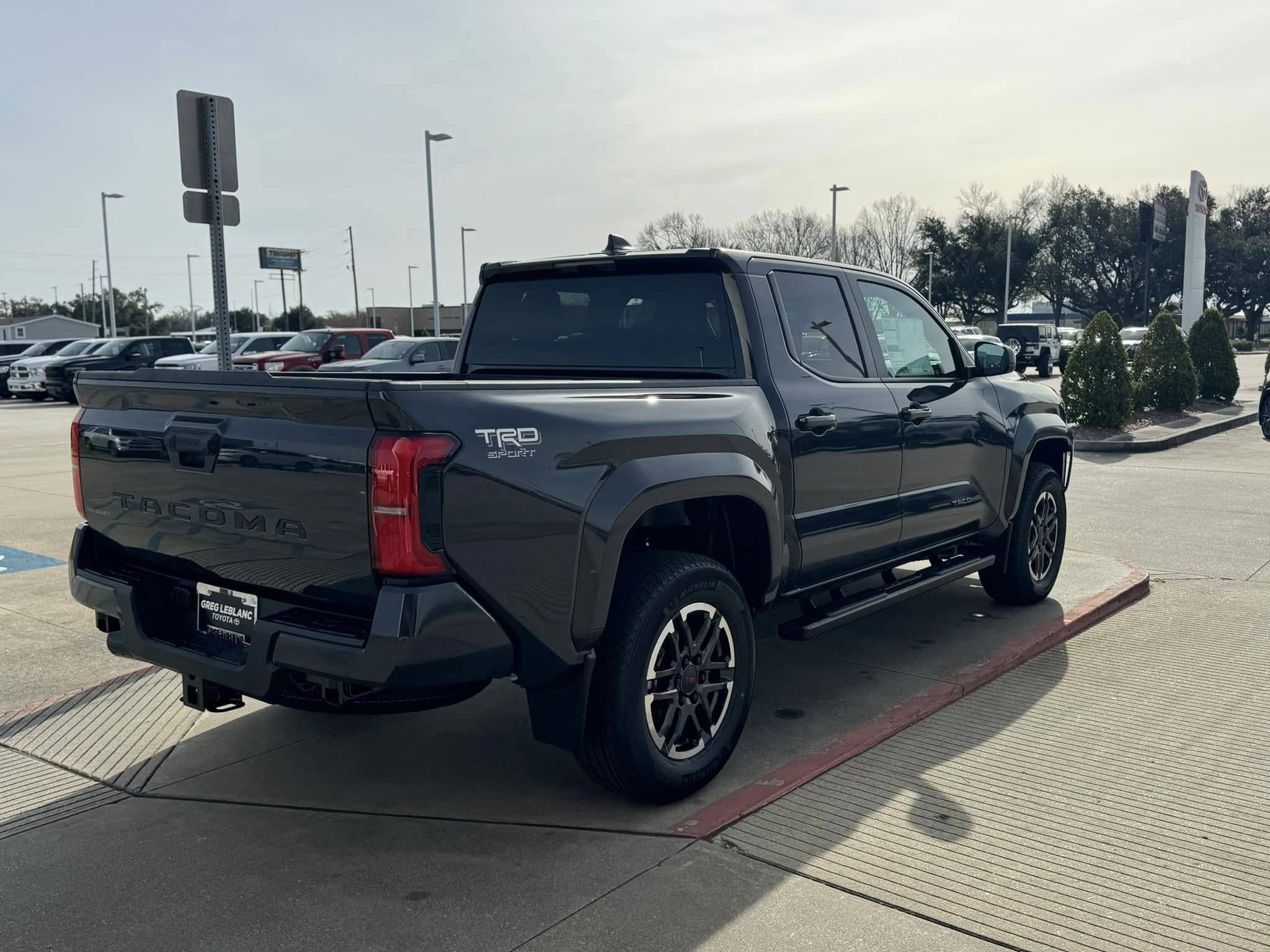 2024 Tacoma UNDERGROUND 2024 Tacoma Thread (4th Gen) Underground 2024 Tacoma TRD Sport Interior & Exterior 2