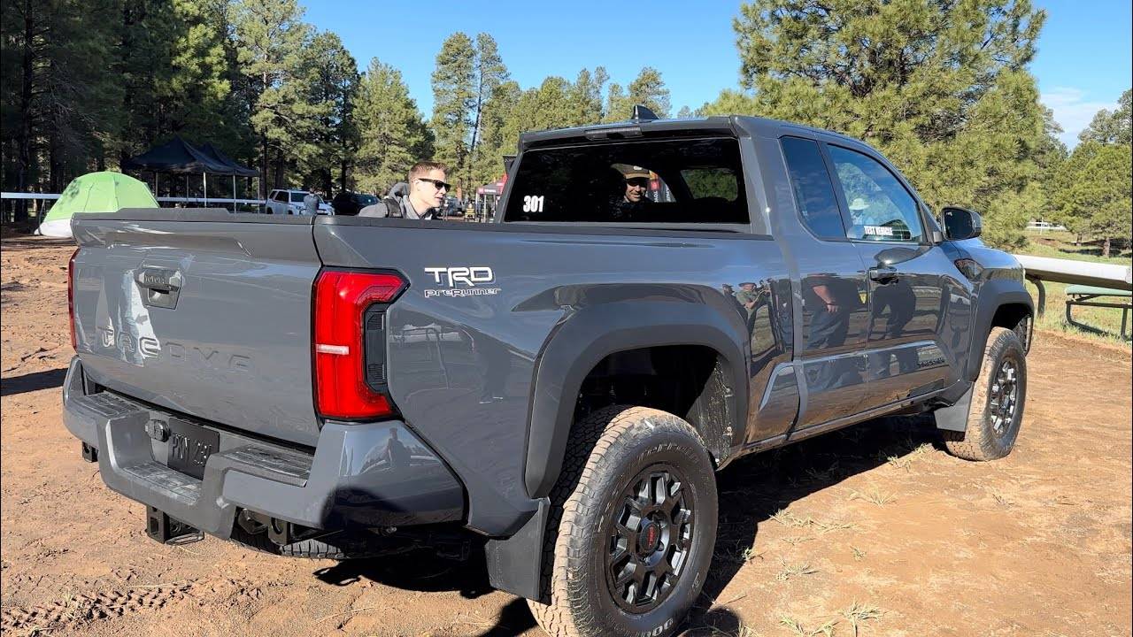 2024 Tacoma UNDERGROUND 2024 Tacoma Thread (4th Gen) Underground color 2024 Toyota Tacoma PreRunner 6