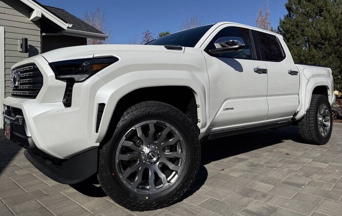 New wheels & tires on my 2024 Tacoma Limited iForceMax -- Falken Wildpeak AT4/W + 20" Fuel Blitz Wheels