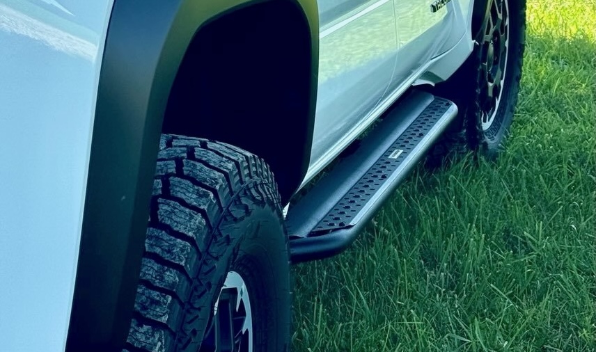 Go Rhino Dominator DSS Sliders (side steps) installed photos | 2024 Tacoma  Forum (4th Gen) News, Specs, Models - 2.4L, Hybrid, TRD Pro, Trailhunter,  Off-Road, Sport, SR5 -- Tacoma4G.com